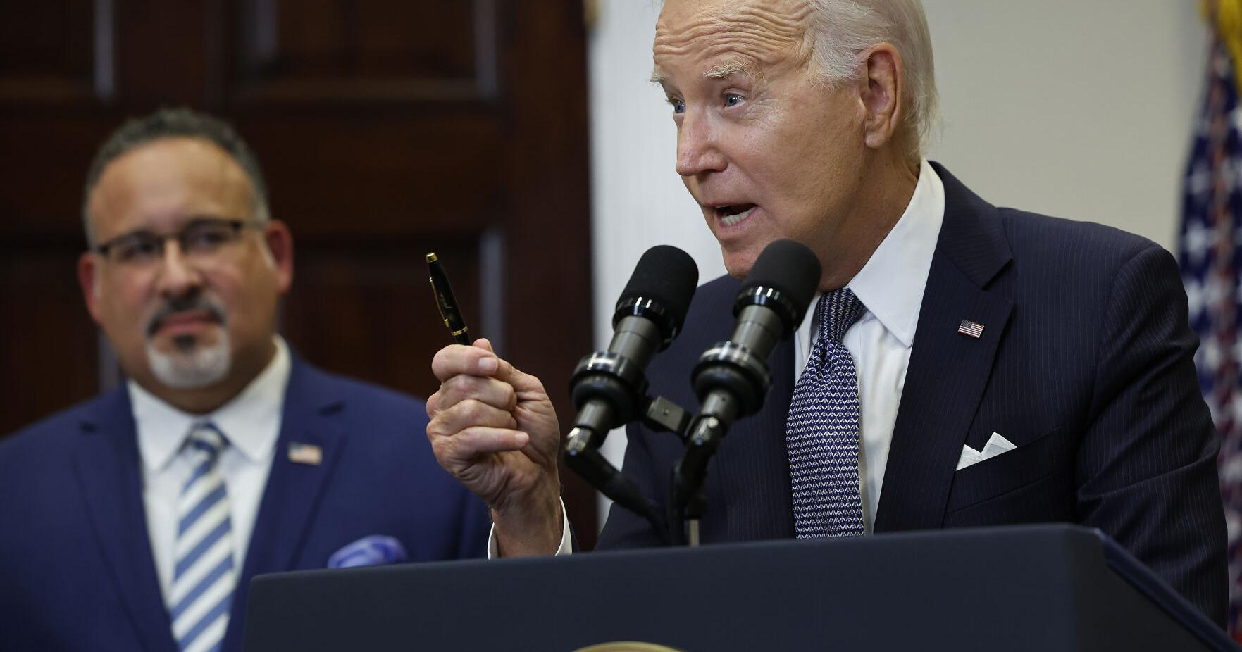 Biden's new student debt relief plan will likely face legal challenges - Vimarsana News