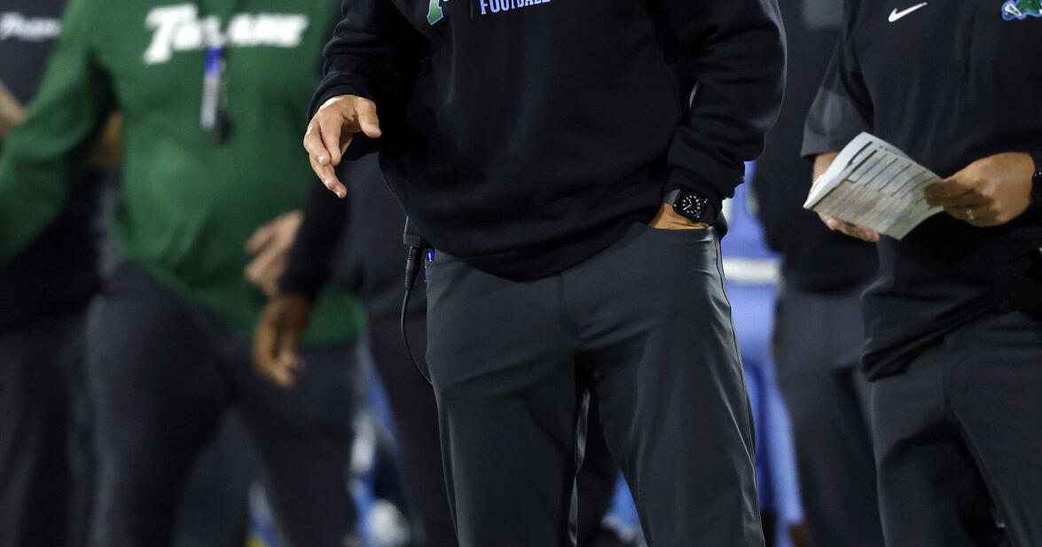 Florida hires Tulane’s Jon Sumrall as football coach
