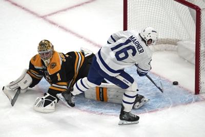 NHL roundup: Maple Leafs rally from 3 down to beat Bruins 5-4 in overtime