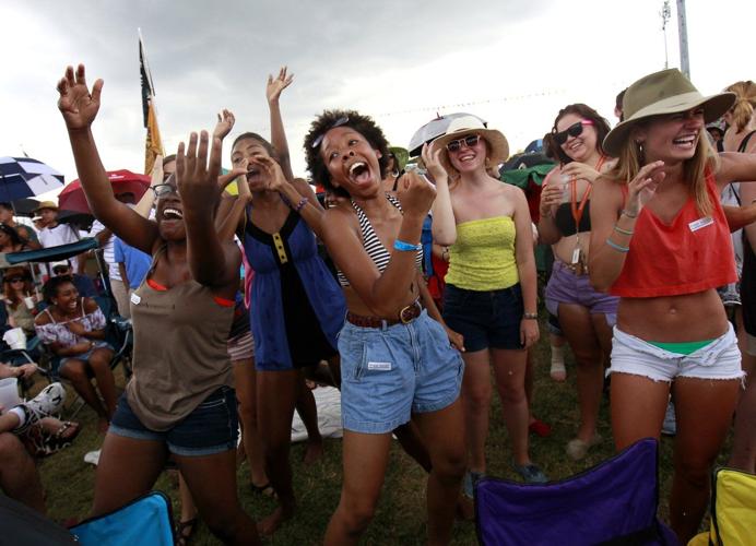 No burgers but plenty of crawfish at this iconic New Orleans music festival