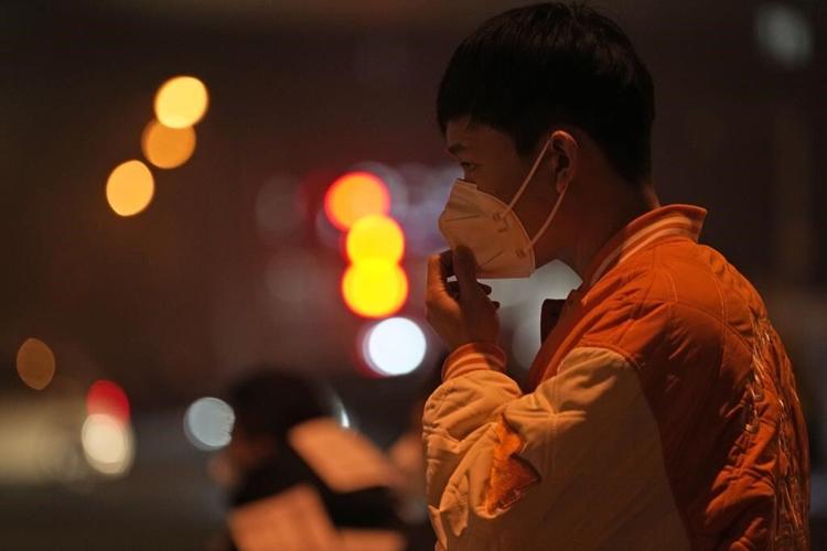 South China city locks down district in 'zero-COVID' fight