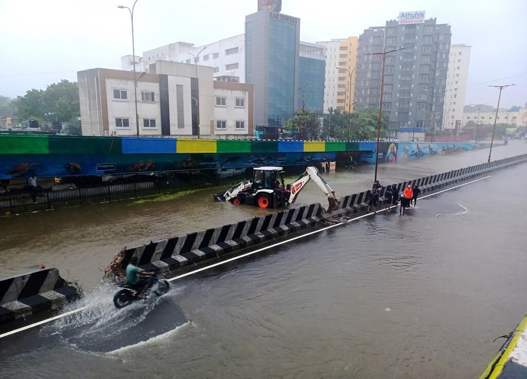 Heavy Rains Lash India's Southern And Eastern Coasts As A Powerful ...