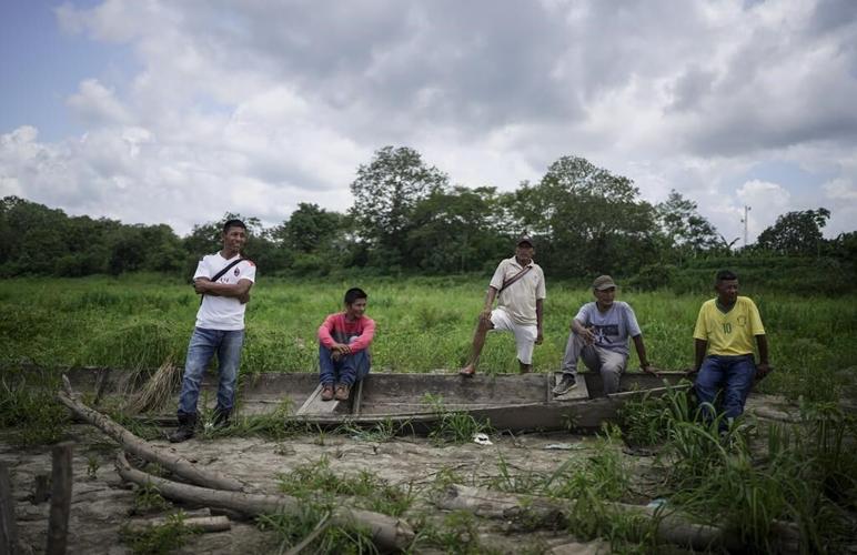 In Colombia, Amazon River's extreme drought falls hard on Indigenous communities