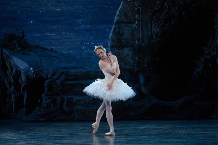What does one do on their last day as a ballerina? Gillian Murphy will jump off a cliff (gracefully)