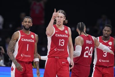ɫtv men's basketball squad wins CP team of the year after historic 2023
