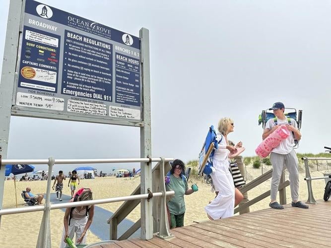 Christian Group Opens Beaches It Closed on Sunday Mornings for A Short Time While Waiting for Court Decision