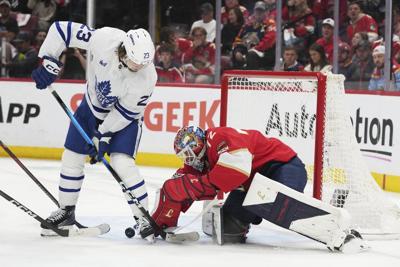 Maple Leafs winger Matthew Knies to suit up for in Game 7 against Panthers