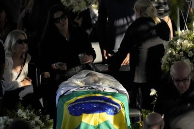 Brazilian players face backlash for skipping Pelé's funeral