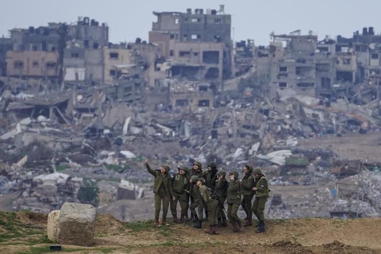 A deal between Israel and Hamas appears to be taking shape. What would it look like?
