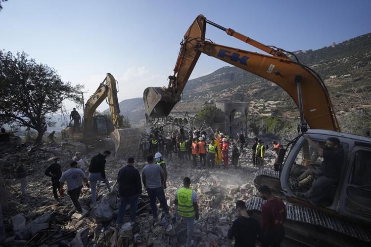 Israeli strikes kill dozens in Lebanon and isolated northern Gaza while Netanyahu and Trump speak