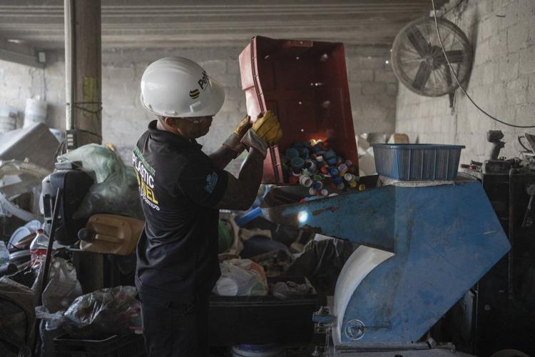 Mexican startup tackles plastic waste by converting it to fuel