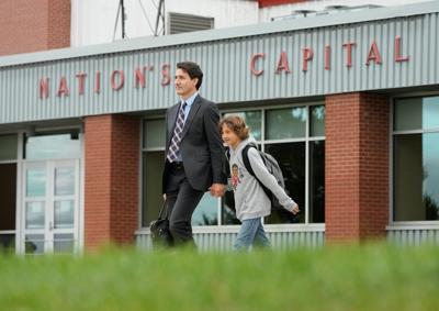 In the news today: Trudeau in Laos to deepen ties with Indo-Pacific