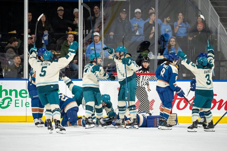 Vancouver Goldeneyes begin inaugural season with 4-3 OT win over Seattle Torrent