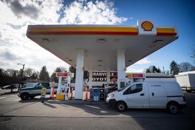 Les pétrolières ne peuvent pas décarboner plus vite que l'économie, dit Shell Canada