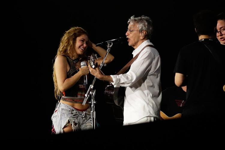 Shakira to follow Madonna and Lady Gaga in giving a huge free concert on Copacabana Beach