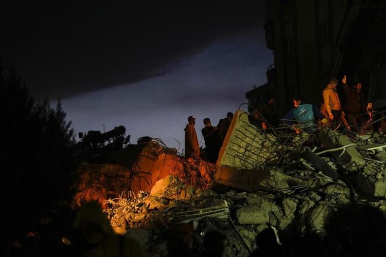 Hope fading as deaths in Turkey, Syria quake pass 11,000