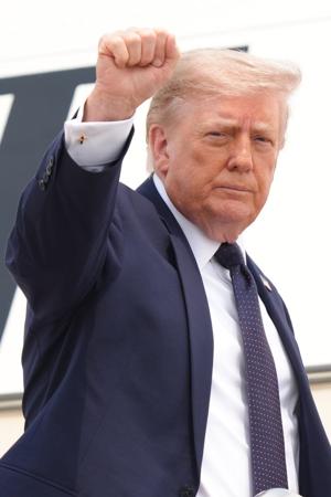 Trump threatens increased tariffs on Canada over wildfire smoke in U.S. cities