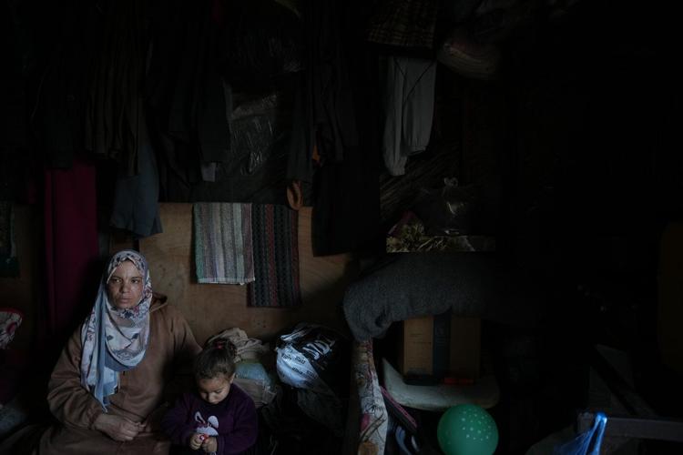 Gaza's Rafah border crossing has reopened but few people get through