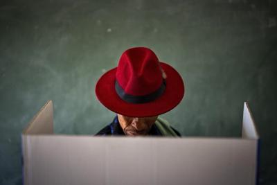 Here's how an Associated Press photographer found the extraordinary in a red hat
