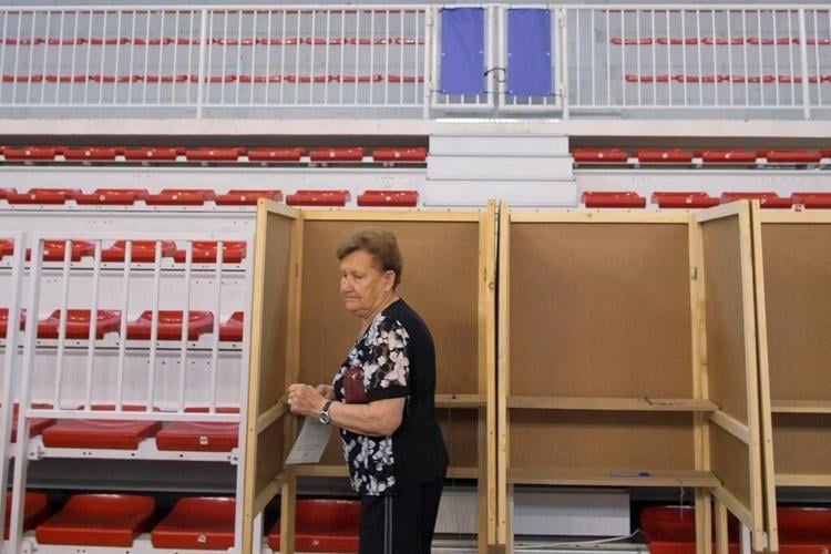 Pro-EU group projected to win Montenegro snap parliamentary election