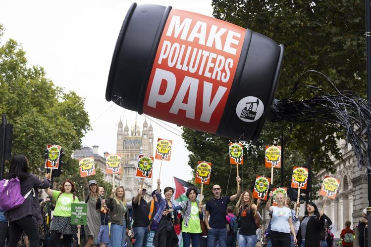 World, business leaders hope to keep momentum in fight against climate change despite US