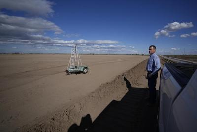 In dry West, farmers balk at idling land to save water