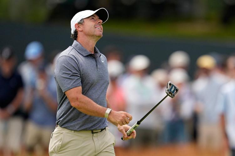 Wyndham Clark builds 4-shot lead at US Open with lowest 36-hole score at Shinnecock
