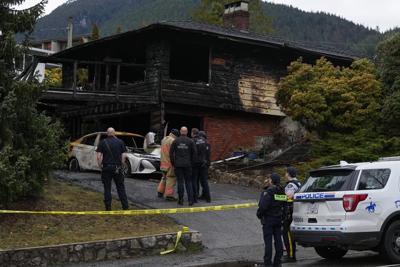 North Vancouver mayor says former councillor and his daughter killed in house fire