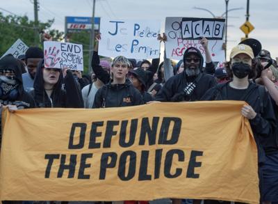 5 things to know about police fines for insults in Quebec