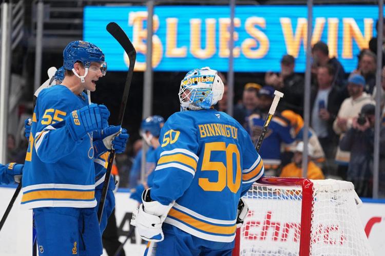 Walker, Binnington lead Blues to 3-2 win over struggling Flames