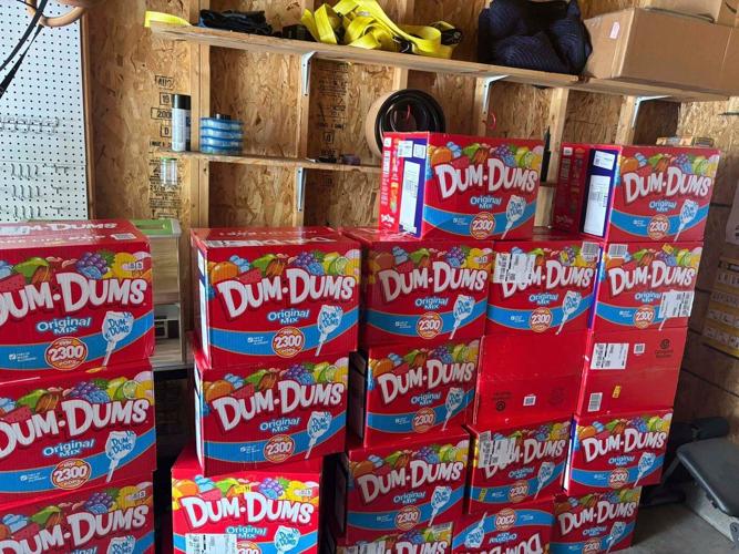 Kentucky boy uses mother's phone to order 70K Dum-Dum suckers to share with his friends