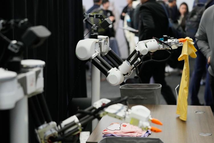 Humanoid robots take center stage at Silicon Valley summit, but skepticism remains