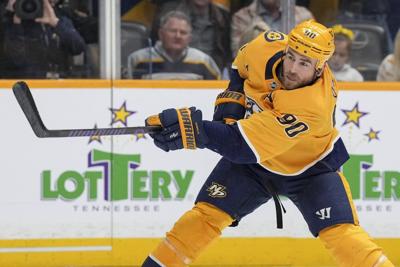 'Not gonna change my ways': NHL's no-visor class continues to dwindle