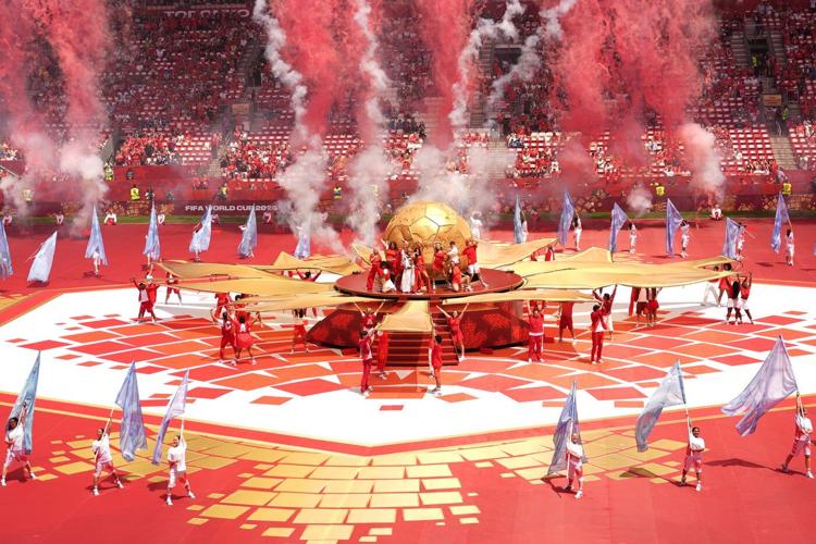Alanis Morissette shines, Michael Bublé forgets the gig at Canada's World Cup opener