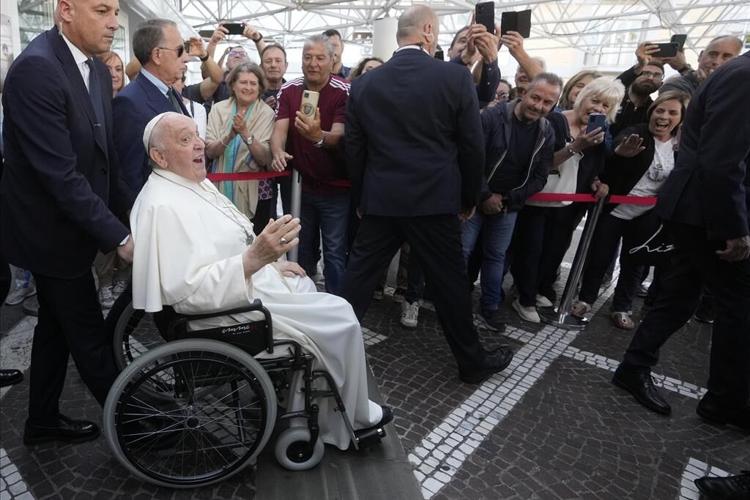 Pope Francis leaves Rome hospital 9 days after operation; surgeon says 'he's better than before'