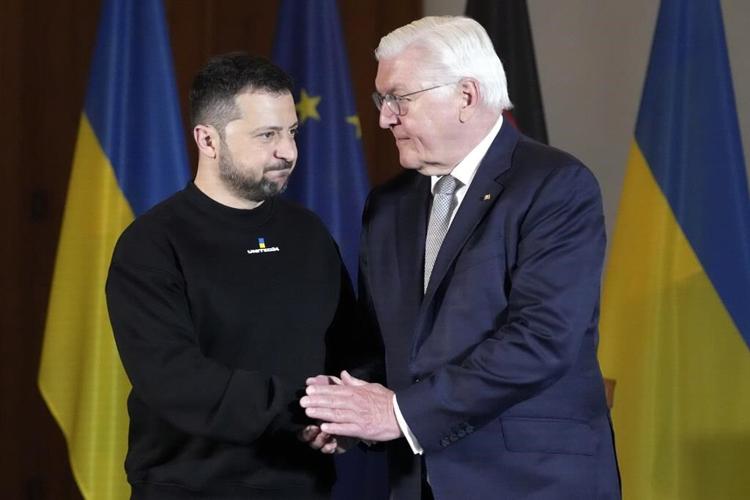 Ukraine's Zelenskyy in Berlin to meet German leaders, discuss arms deliveries