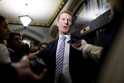 Ottawa remains open to deal with Meta to restore news to Facebook, Instagram