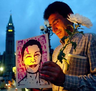 Le Canada impose des sanctions contre quatre Iraniens pour la mort de Zahra Kazemi