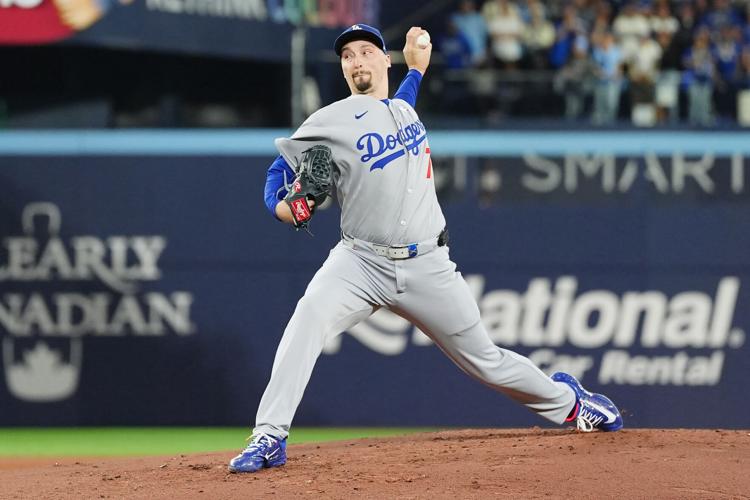 Photo-Gallery-BBO-World-Series-Game-One-12