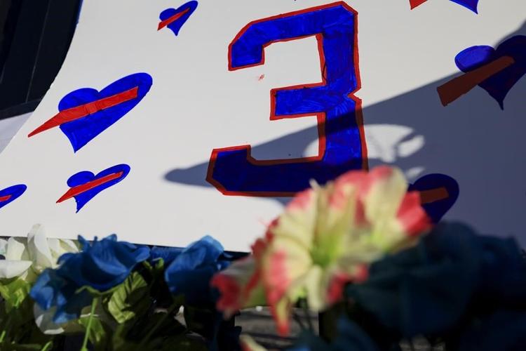 Bills: Safety Damar Hamlin showing 'remarkable improvement'