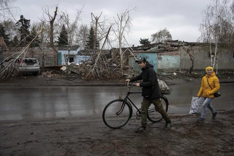 Pentagon reviewing whether Ukraine war documents were leaked