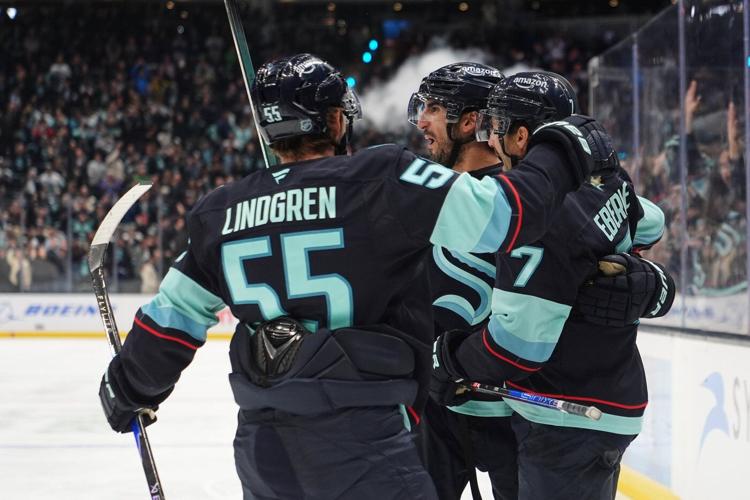 Eberle scores twice in the 3rd period as Kraken take 5-3 victory over the Jets