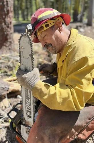 Firefighter dies after cardiac emergency while battling Montana wildfire