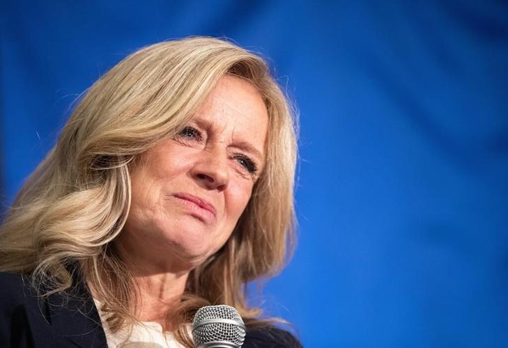 L'ex-première ministre de l'Alberta Rachel Notley quittera la tête de son parti