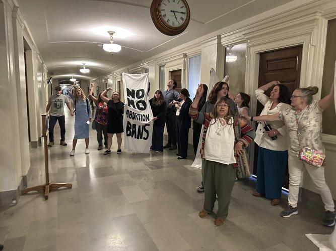 Missouri lawmakers approve referendum to repeal abortion-rights amendment