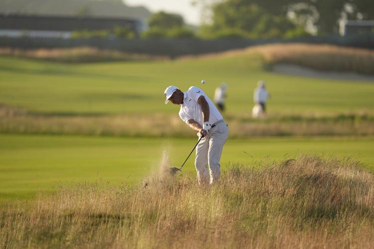 Wyndham Clark has lowest opening round at Shinnecock Hills to lead US Open