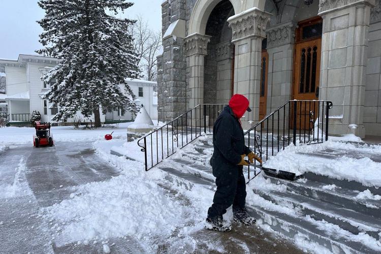 Snow, rain and cold in store for some Thanksgiving travelers