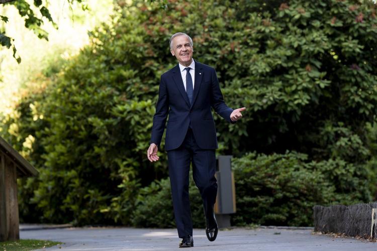 Carney says he had several talks with Trump during G7 despite no official meeting