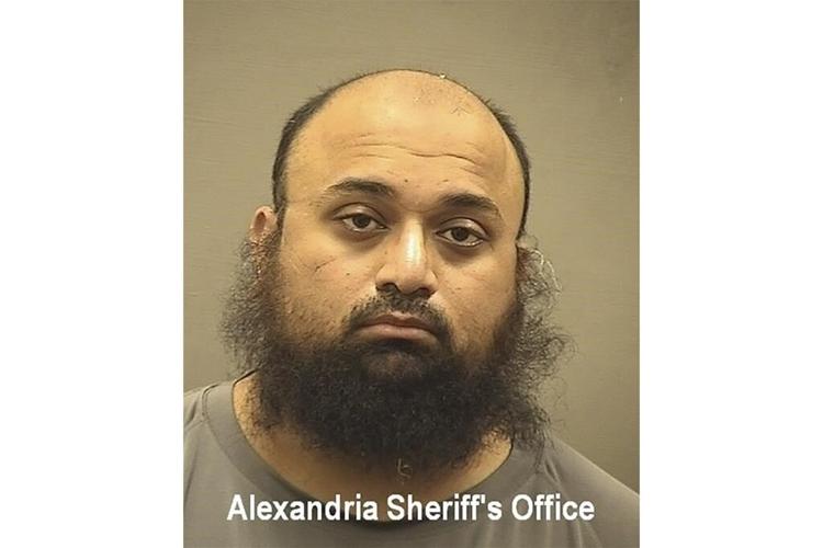 Prosecutors reveal link between terror defendant in Virginia and Islamic State 'empress' from Kansas
