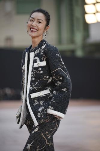 Chanel stages a grand bow to the future, as Naomi Campbell speaks about the legacy of diversity